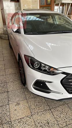 هیوندای ئەلەنترا